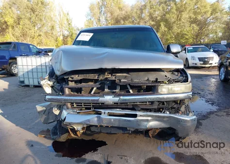 2000 Chevrolet Silverado 2500 Ls z USA, uszkodzony, nr VIN 1GCFC29U6YZ124820